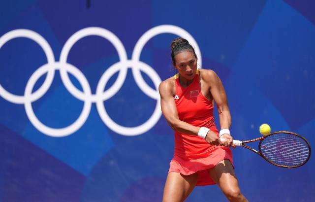 华体会-张奔斗：奥运会上的郑钦文，是最不屈的Queen