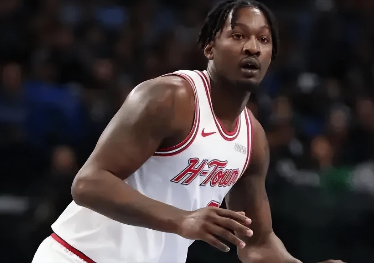 HTH.com-火箭111-106马刺3喜1忧！谢泼德+卡佩拉完美搭配，史密斯盘活进攻