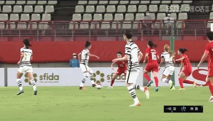 1658576763754089382.gif HTH.com-【东亚杯】崔有利破门汪琳琳扳平 中国女足1比1韩国