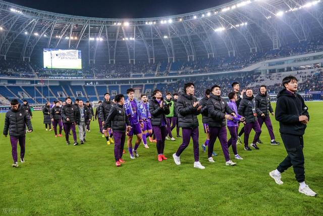 华体会-喜讯!于根伟给津门虎球迷送上新年大礼,即将官宣西乙豪门队长|天津津门虎|科尔多瓦|后防|后防线|转会_新浪体育_新浪新闻