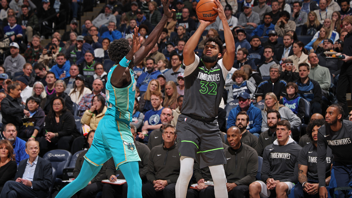 华体会-神奇的日子！三人单场砍下60+，科比独得81分，两大中锋创记录！