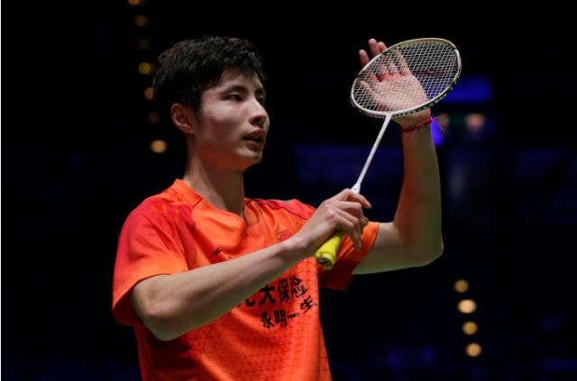 华体会体育-全国羽球冠军赛1/4决赛战罢 石宇奇率队将迎强敌