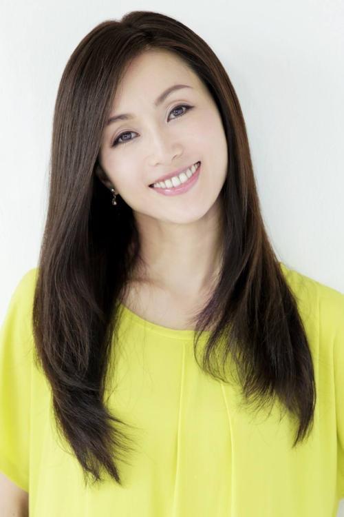 HTH.com-堕落的“清纯女星”酒井法子，这张腿间蝴蝶背后，隐藏着的故事